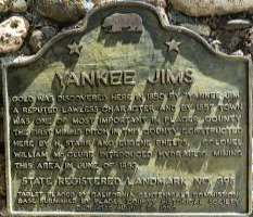 The land on which the Whaley House is built was once the site of an infamous execution, of the notorious thief Yankee Jim Robinson. Despite this, Thom